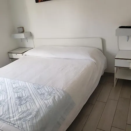 Bed and Breakfast Metro B Fronte Metro