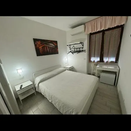 Couette-café Metro B Fronte Metro