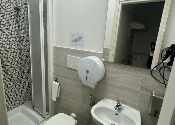 Metro B Fronte Metro Bed & Breakfast 3*