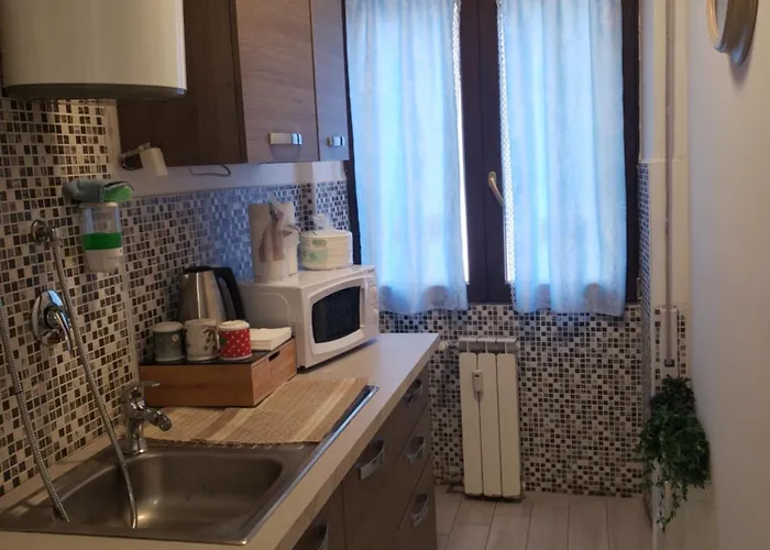 Metro B Fronte Metro