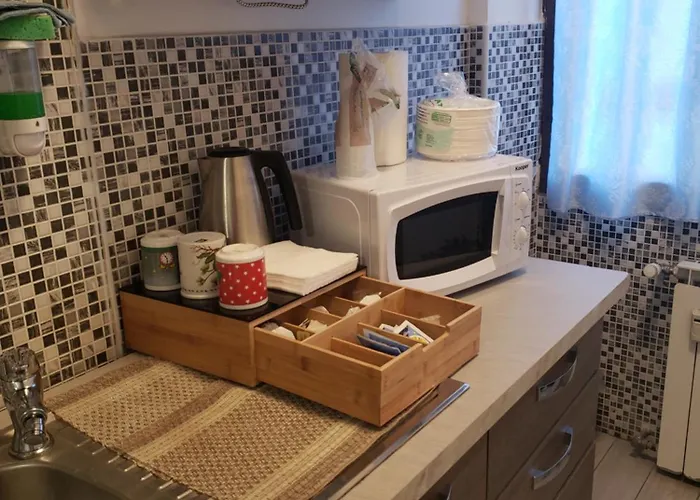 Bed & Breakfast Metro B Fronte Metro